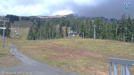 Mount Hood Meadows: Bottom of Vista (mthood.info)