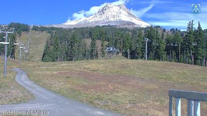 Mount Hood Meadows: Bottom of Vista (mthood.info)