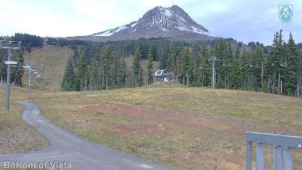 Mount Hood Meadows: Bottom of Vista (mthood.info)