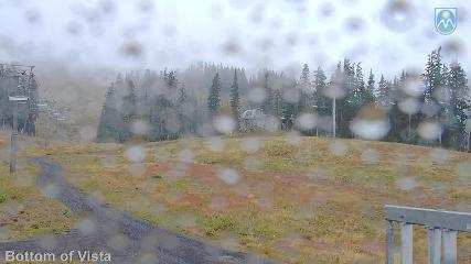 Mount Hood Meadows: Bottom of Vista (mthood.info)