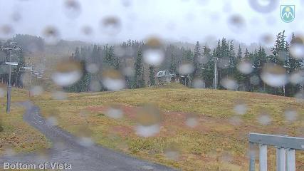 Mount Hood Meadows: Bottom of Vista (mthood.info)