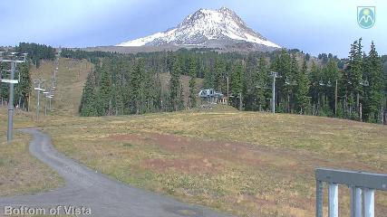 Mount Hood Meadows: Bottom of Vista (mthood.info)