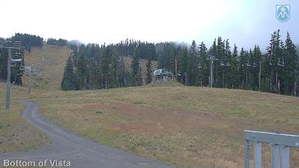 Mount Hood Meadows: Bottom of Vista (mthood.info)
