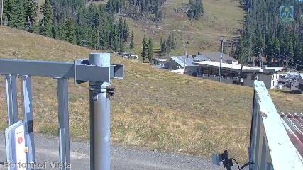 Mount Hood Meadows: Bottom of Vista (mthood.info)