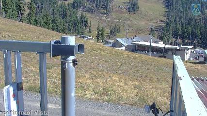 Mount Hood Meadows: Bottom of Vista (mthood.info)