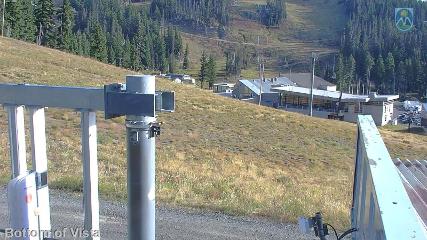 Mount Hood Meadows: Bottom of Vista (mthood.info)