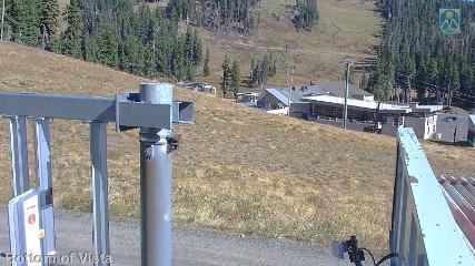 Mount Hood Meadows: Bottom of Vista (mthood.info)