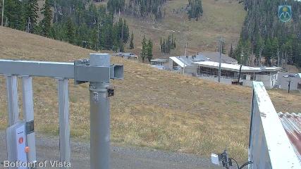 Mount Hood Meadows: Bottom of Vista (mthood.info)