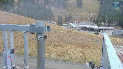 Mount Hood Meadows: Bottom of Vista (mthood.info)