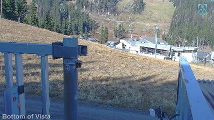 Mount Hood Meadows: Bottom of Vista (mthood.info)