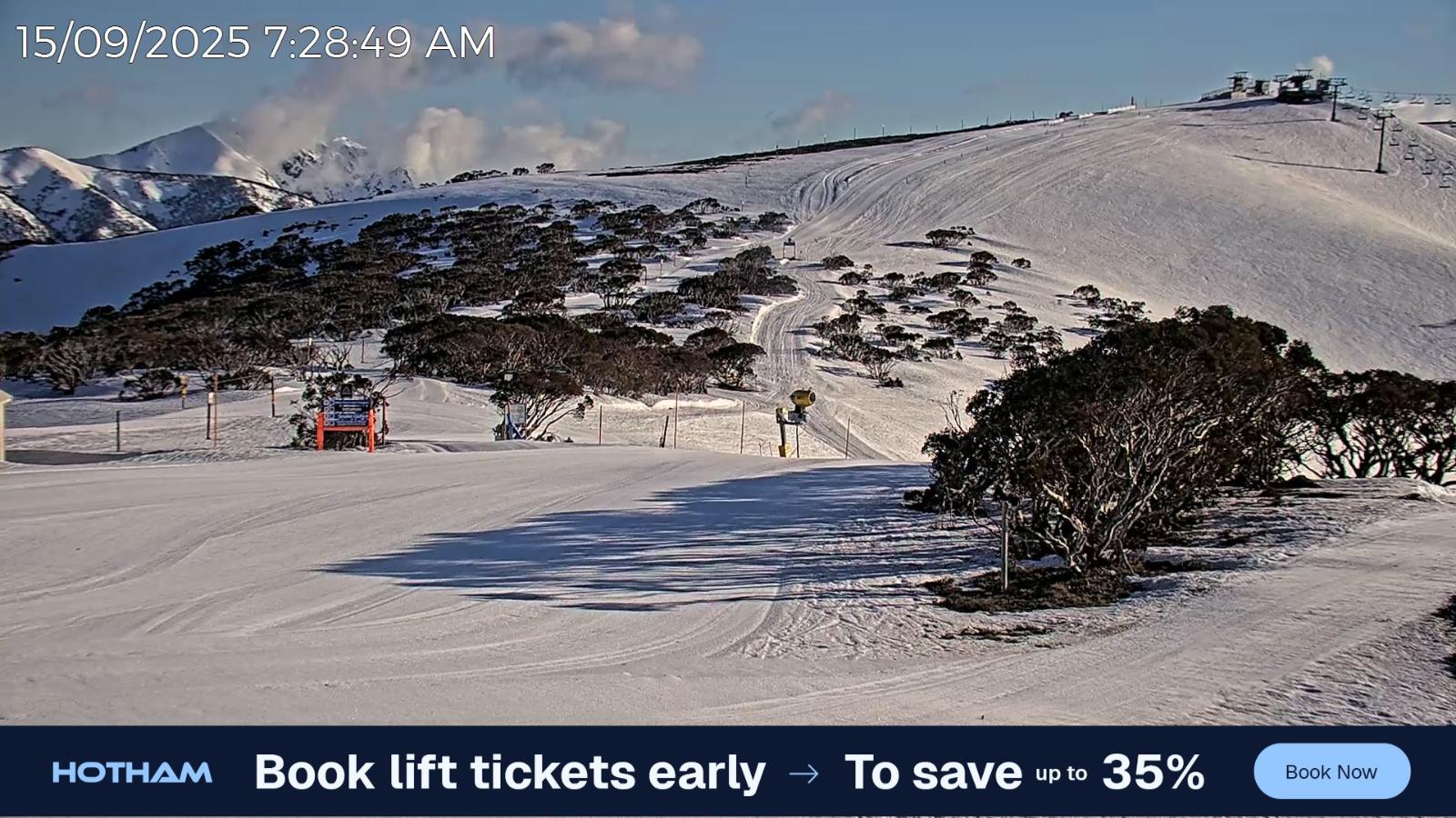 Webcam Mount Hotham: Skating Rink