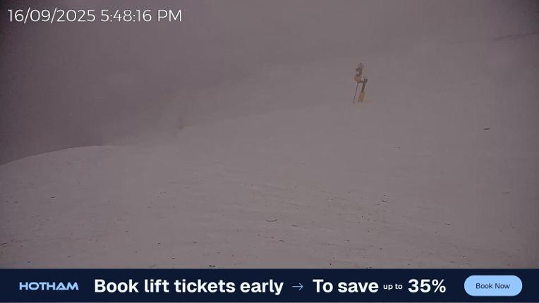 Webcam Mount Hotham: Skating Rink