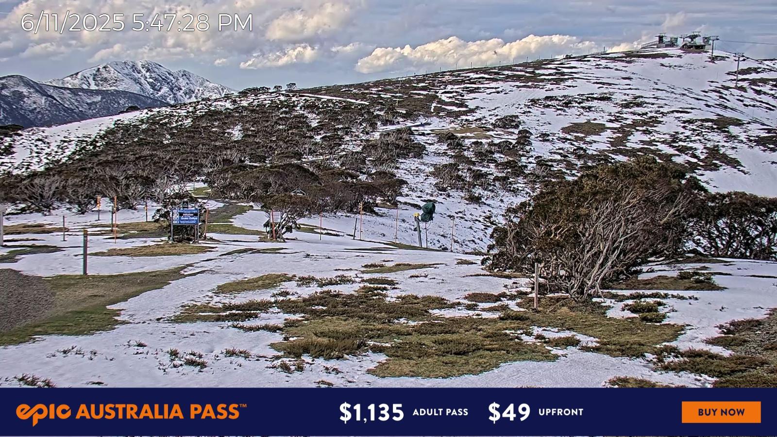 Webcam Mount Hotham: Skating Rink