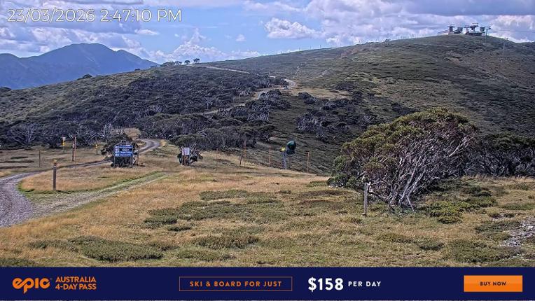 Webcam Mount Hotham: Skating Rink
