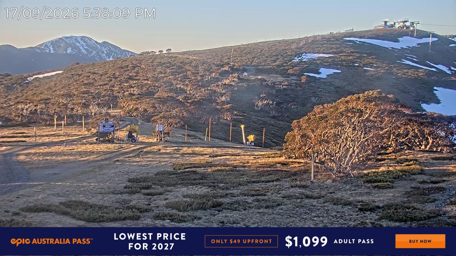 Webcam Mount Hotham: Skating Rink