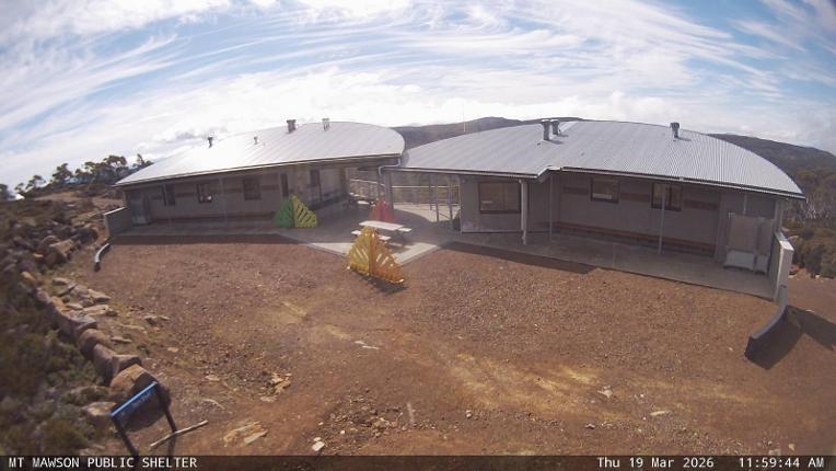 Webcam Mount Mawson: Public shelter