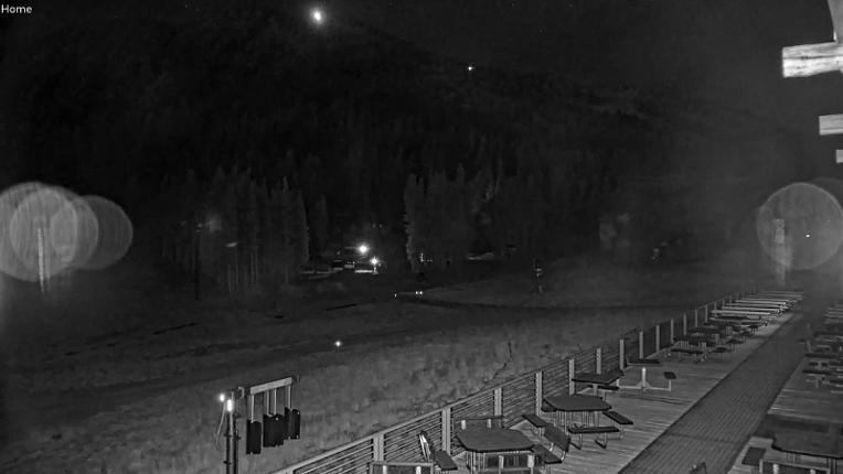 Webcam Mount Rose: Main Lodge