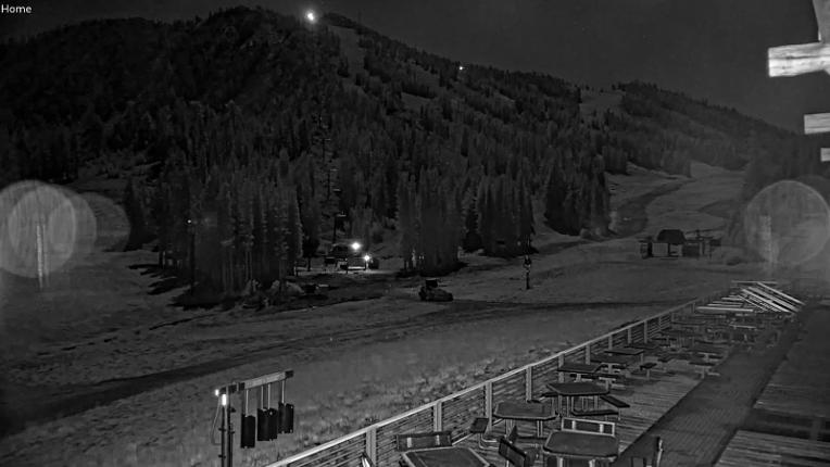 Webcam Mount Rose: Main Lodge