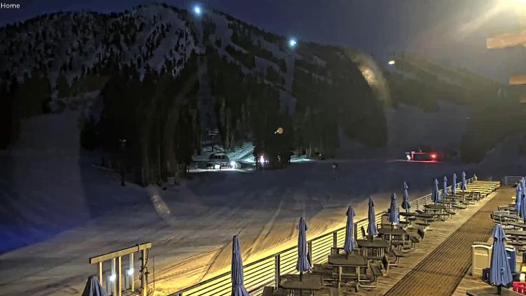 Webcam Mount Rose: Main Lodge