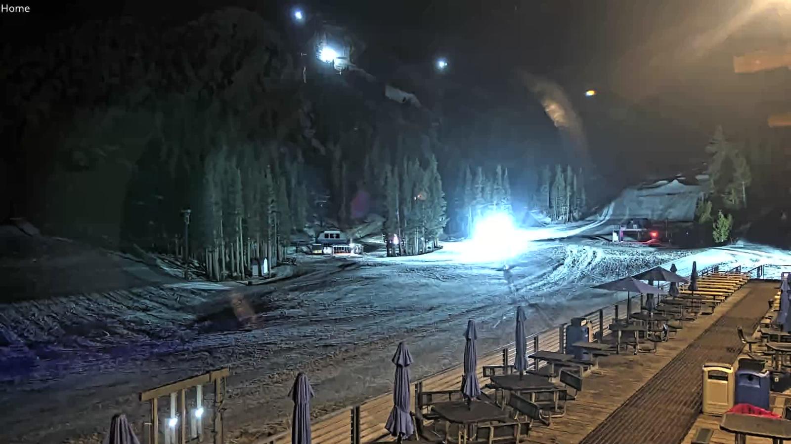 Webcam Mount Rose: Main Lodge