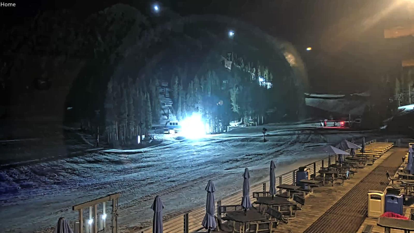 Webcam Mount Rose: Main Lodge
