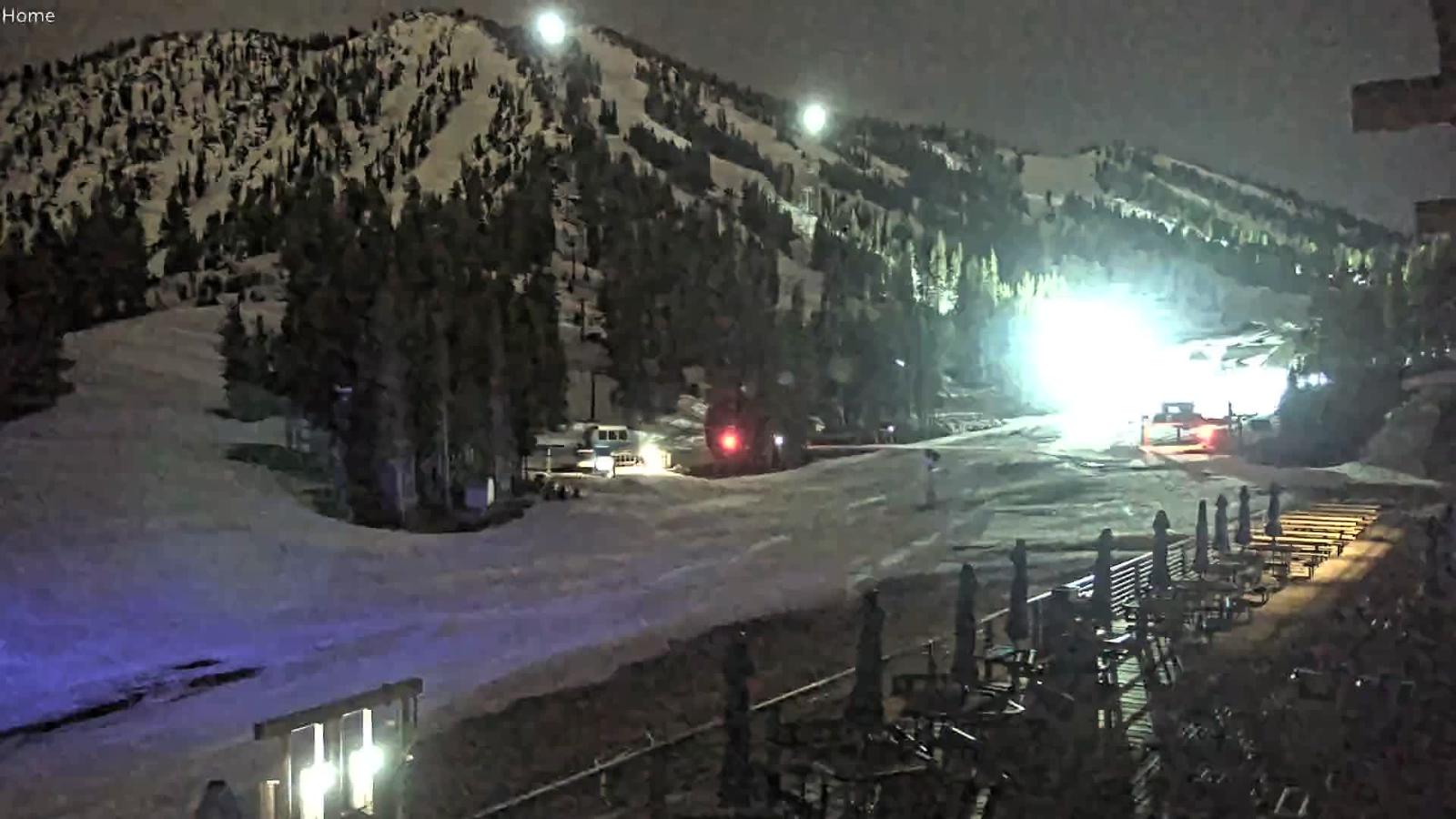 Webcam Mount Rose: Main Lodge