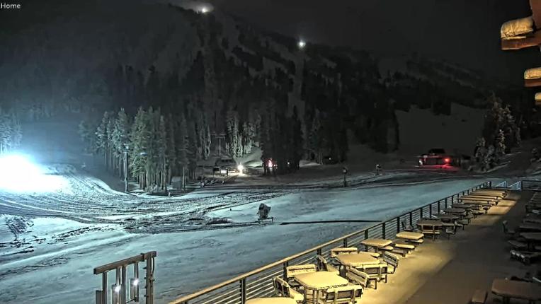 Webcam Mount Rose: Main Lodge