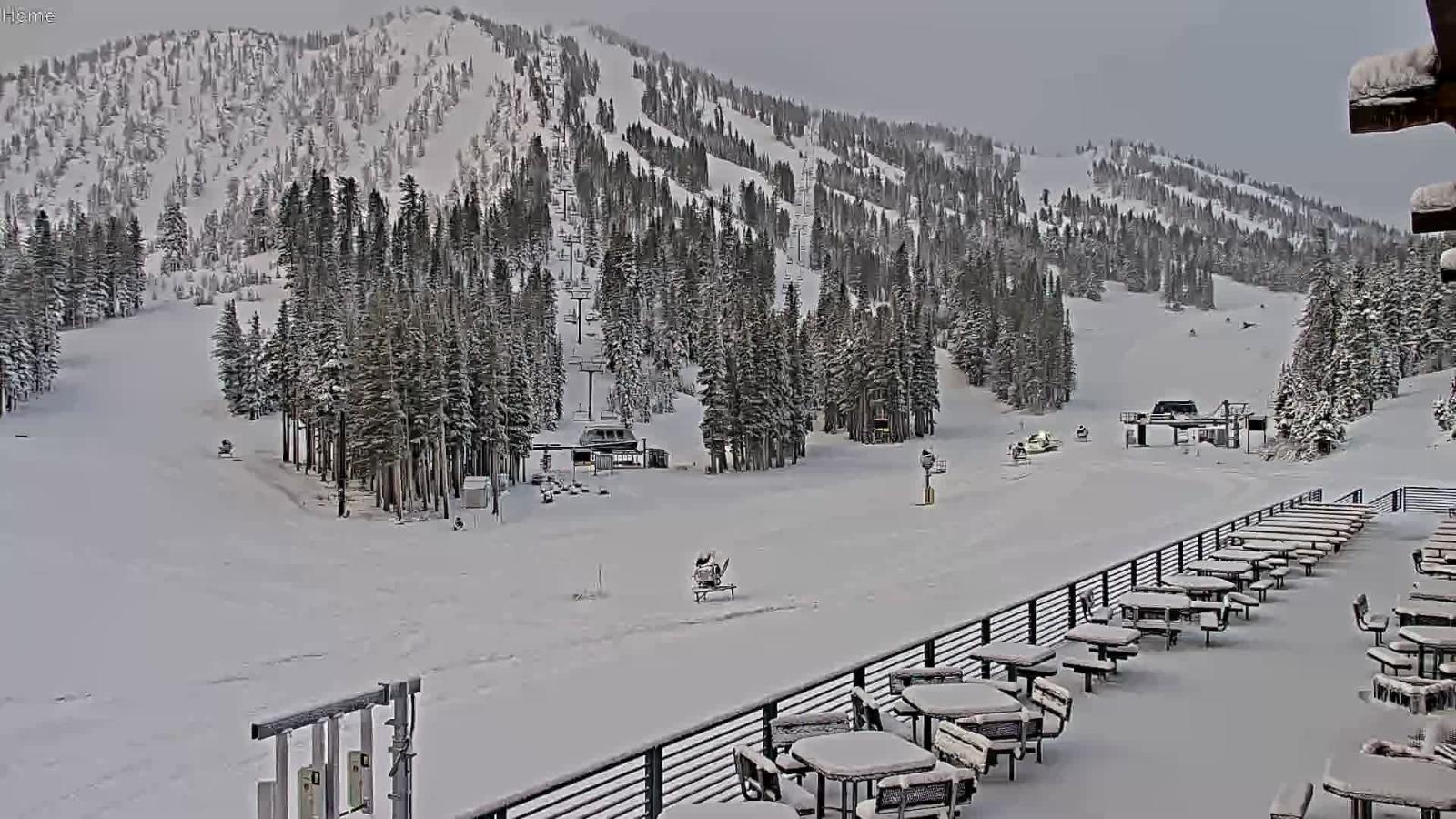 Webcam Mount Rose: Main Lodge