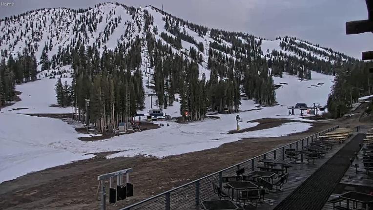 Webcam Mount Rose: Main Lodge