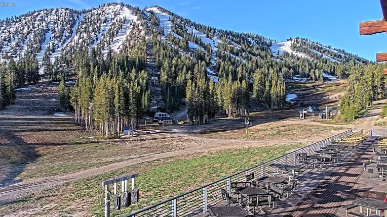 Webcam Mount Rose: Main Lodge