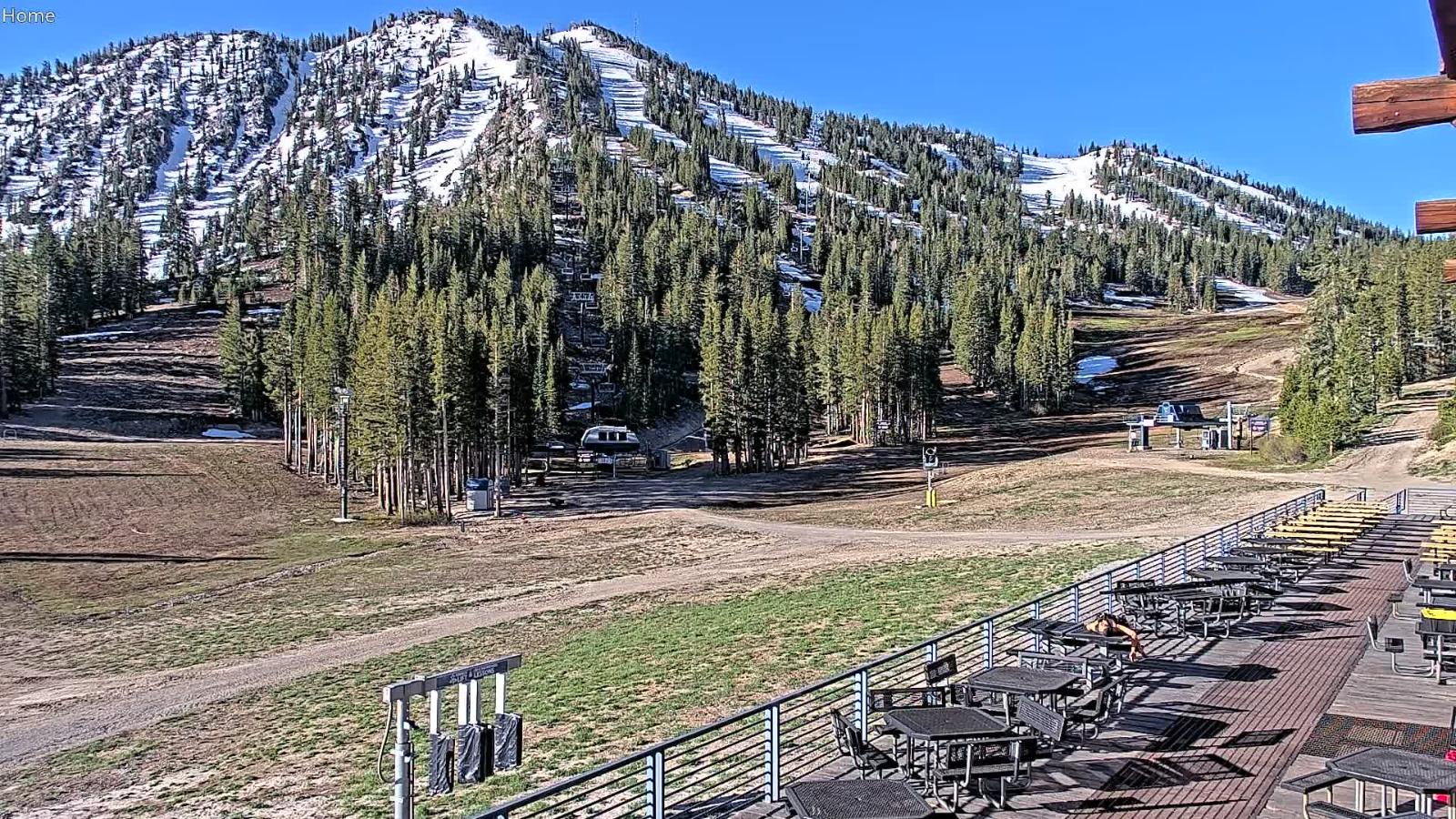Webcam Mount Rose: Main Lodge