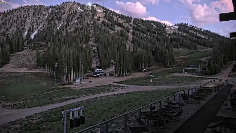 Webcam Mount Rose: Main Lodge