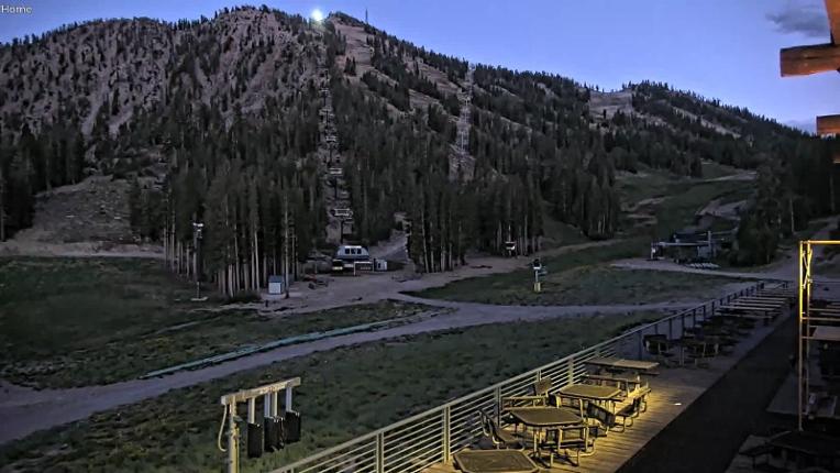 Webcam Mount Rose: Main Lodge