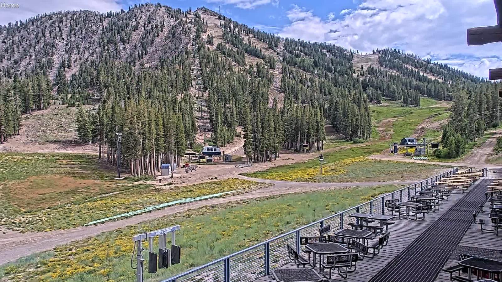 Webcam Mount Rose: Main Lodge