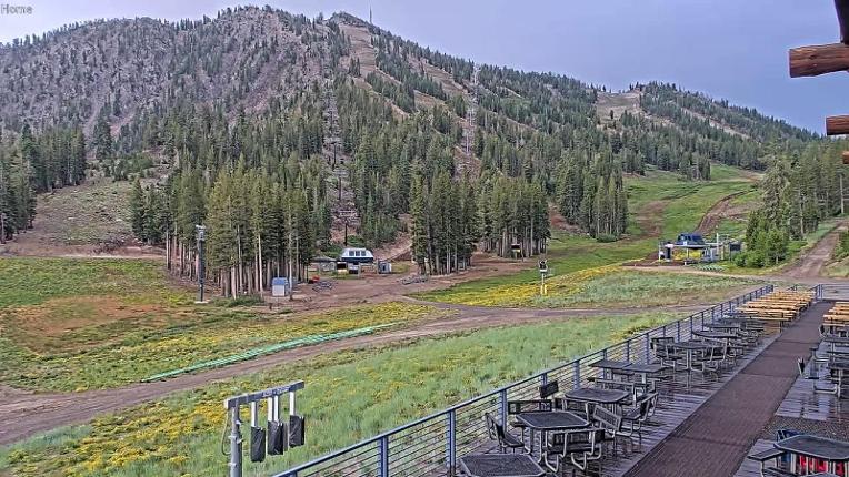 Webcam Mount Rose: Main Lodge