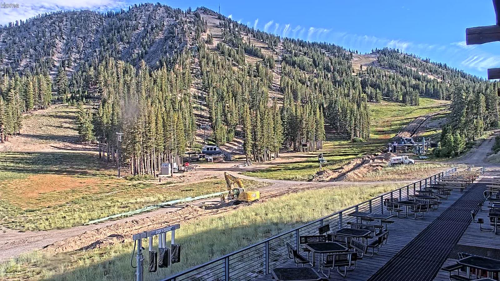 Webcam Mount Rose: Main Lodge