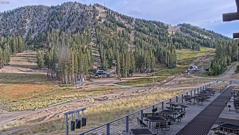 Webcam Mount Rose: Main Lodge