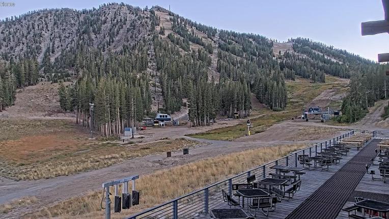 Webcam Mount Rose: Main Lodge