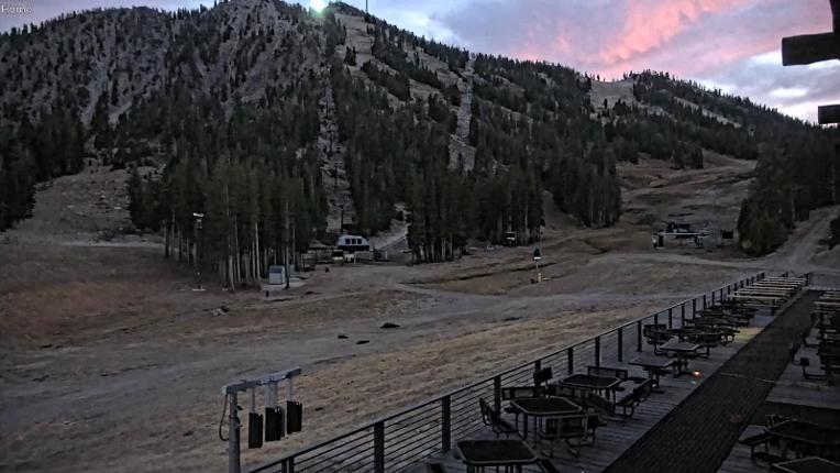 Webcam Mount Rose: Main Lodge