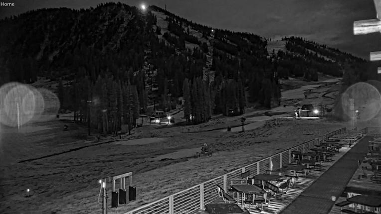 Webcam Mount Rose: Main Lodge