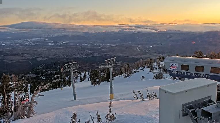 Webcam Mount Rose: North View