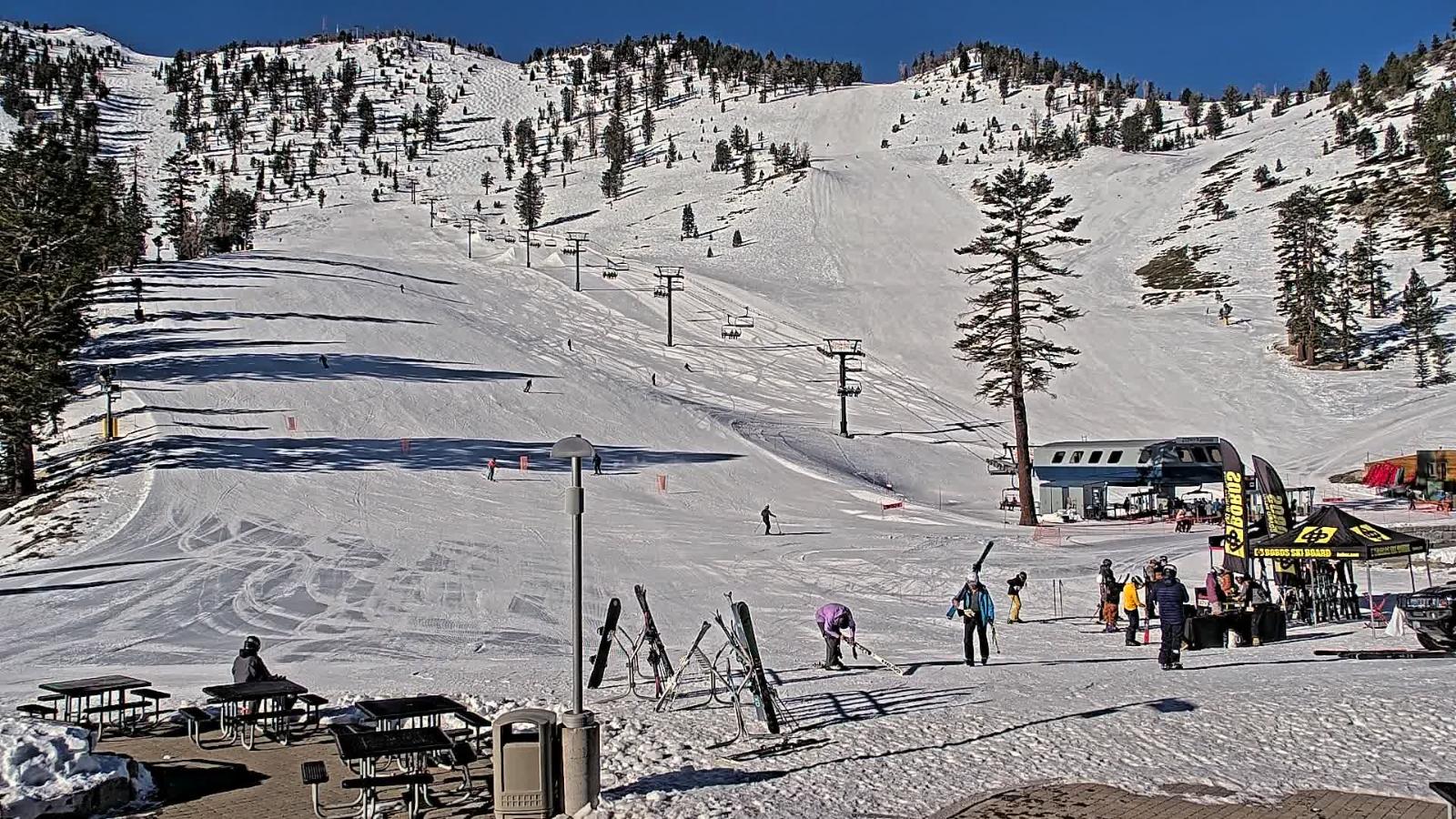 Webcam Mount Rose: Winters Creek Lodge