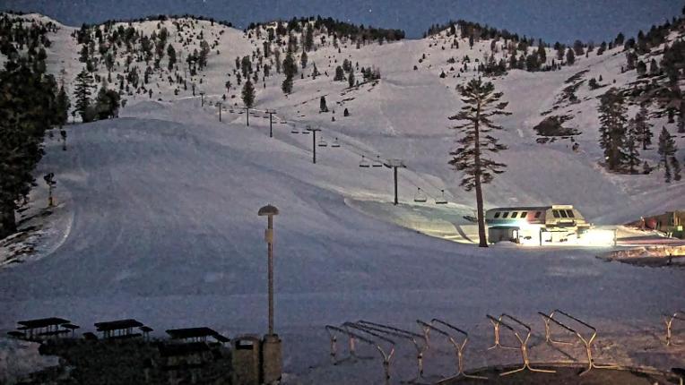 Webcam Mount Rose: Winters Creek Lodge