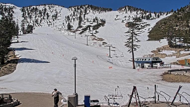 Webcam Mount Rose: Winters Creek Lodge