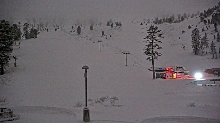 Webcam Mount Rose: Winters Creek Lodge