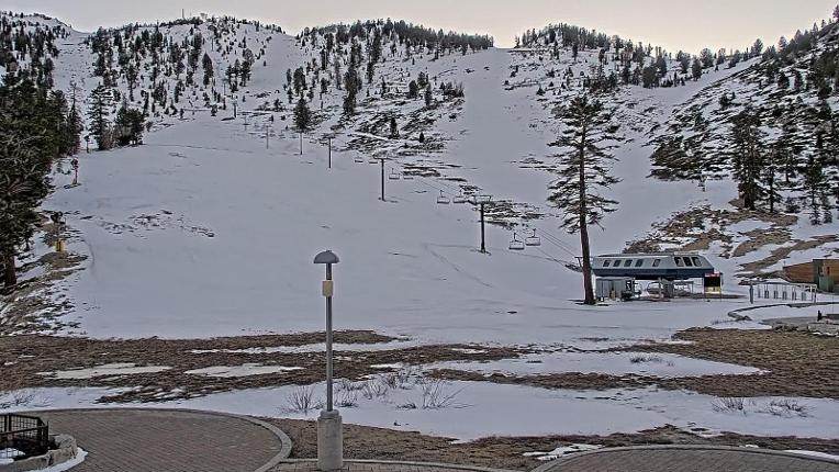 Webcam Mount Rose: Winters Creek Lodge