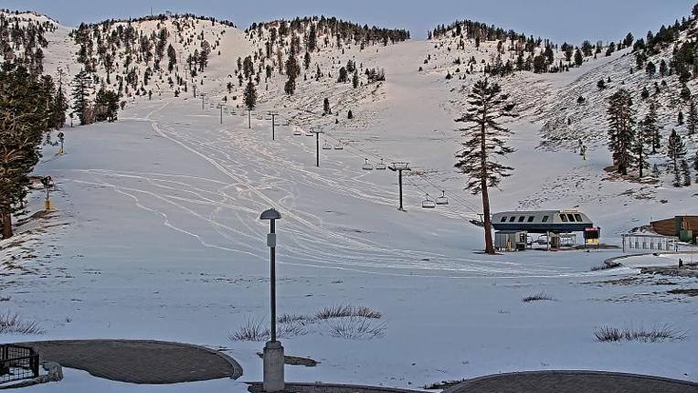 Webcam Mount Rose: Winters Creek Lodge