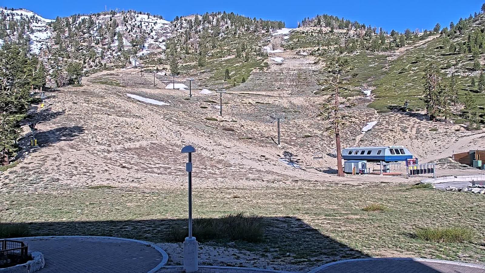 Webcam Mount Rose: Winters Creek Lodge