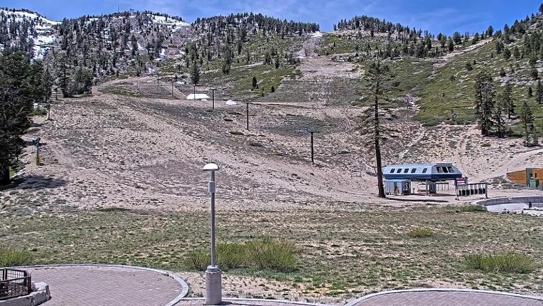 Webcam Mount Rose: Winters Creek Lodge