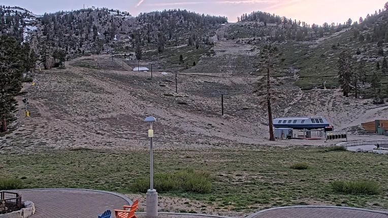 Webcam Mount Rose: Winters Creek Lodge
